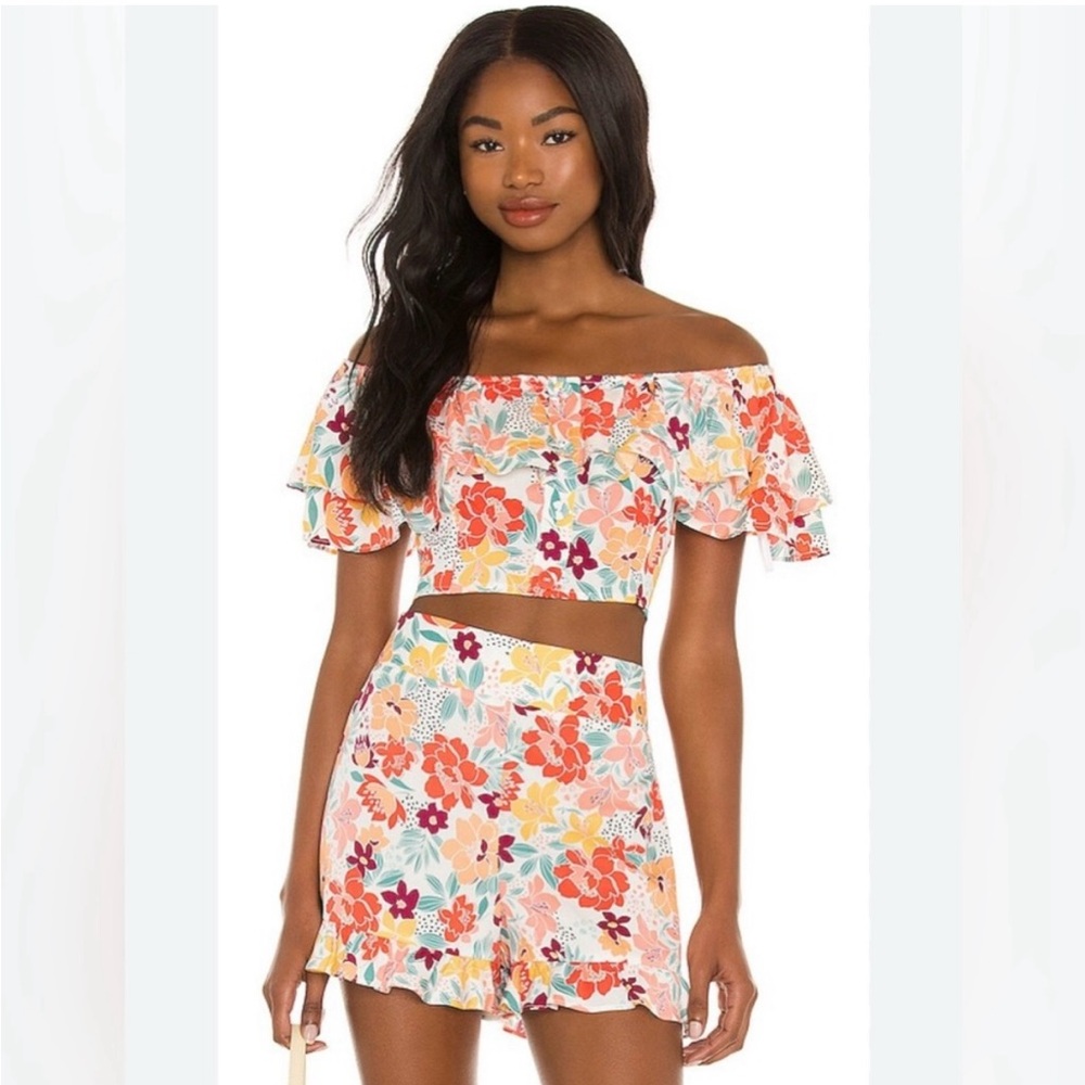 BCBGeneration Multicolor Floral  Crop Blouse